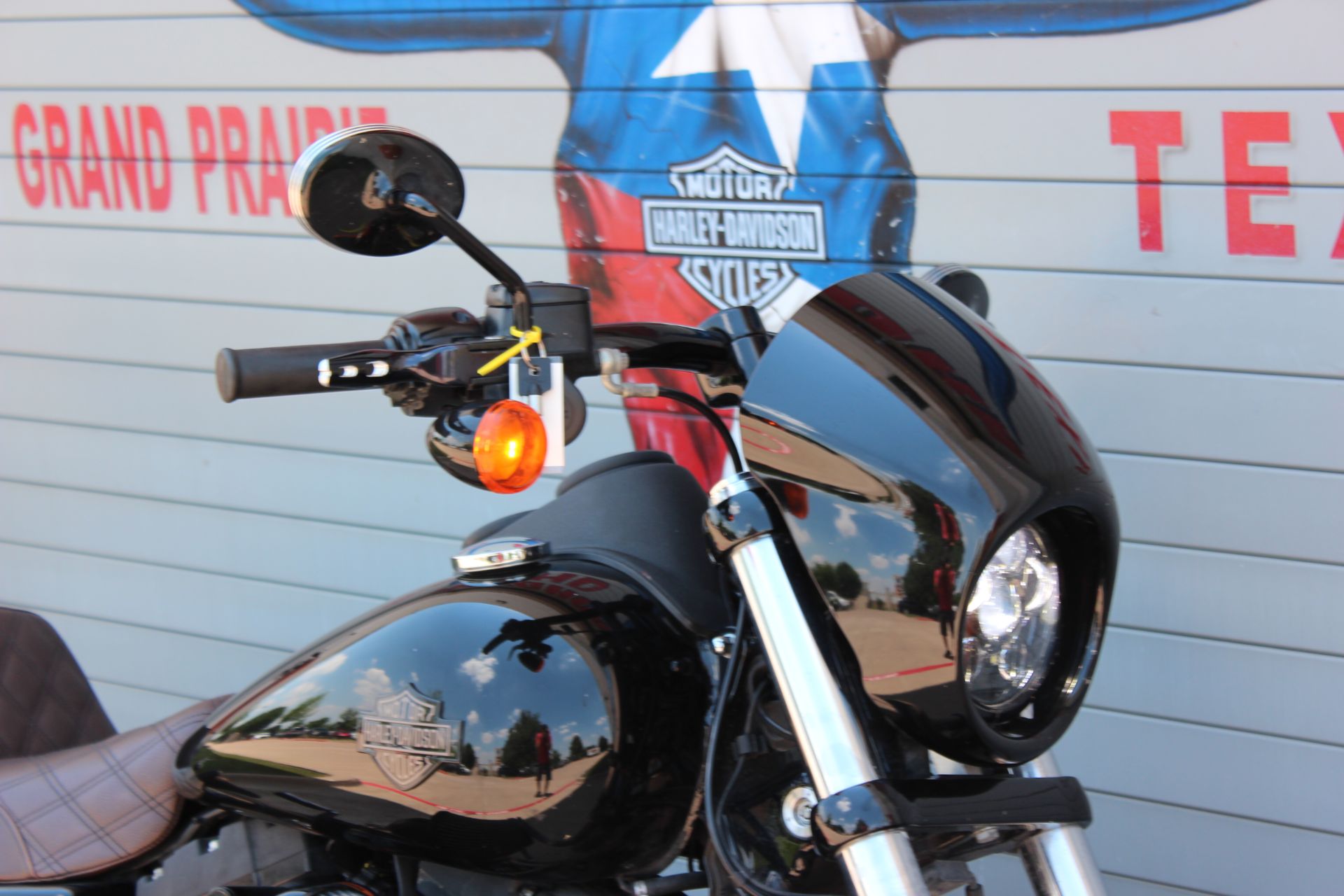 2016 Harley-Davidson Low Rider® S in Grand Prairie, Texas - Photo 2