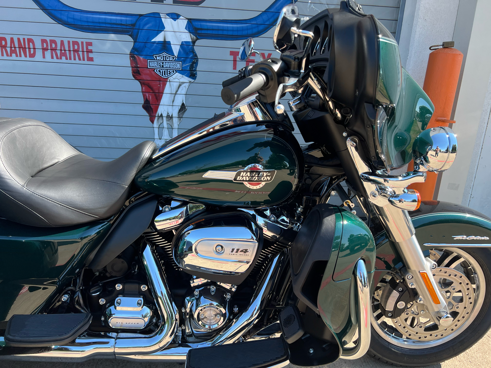 2024 Harley-Davidson Tri Glide® Ultra in Grand Prairie, Texas - Photo 2