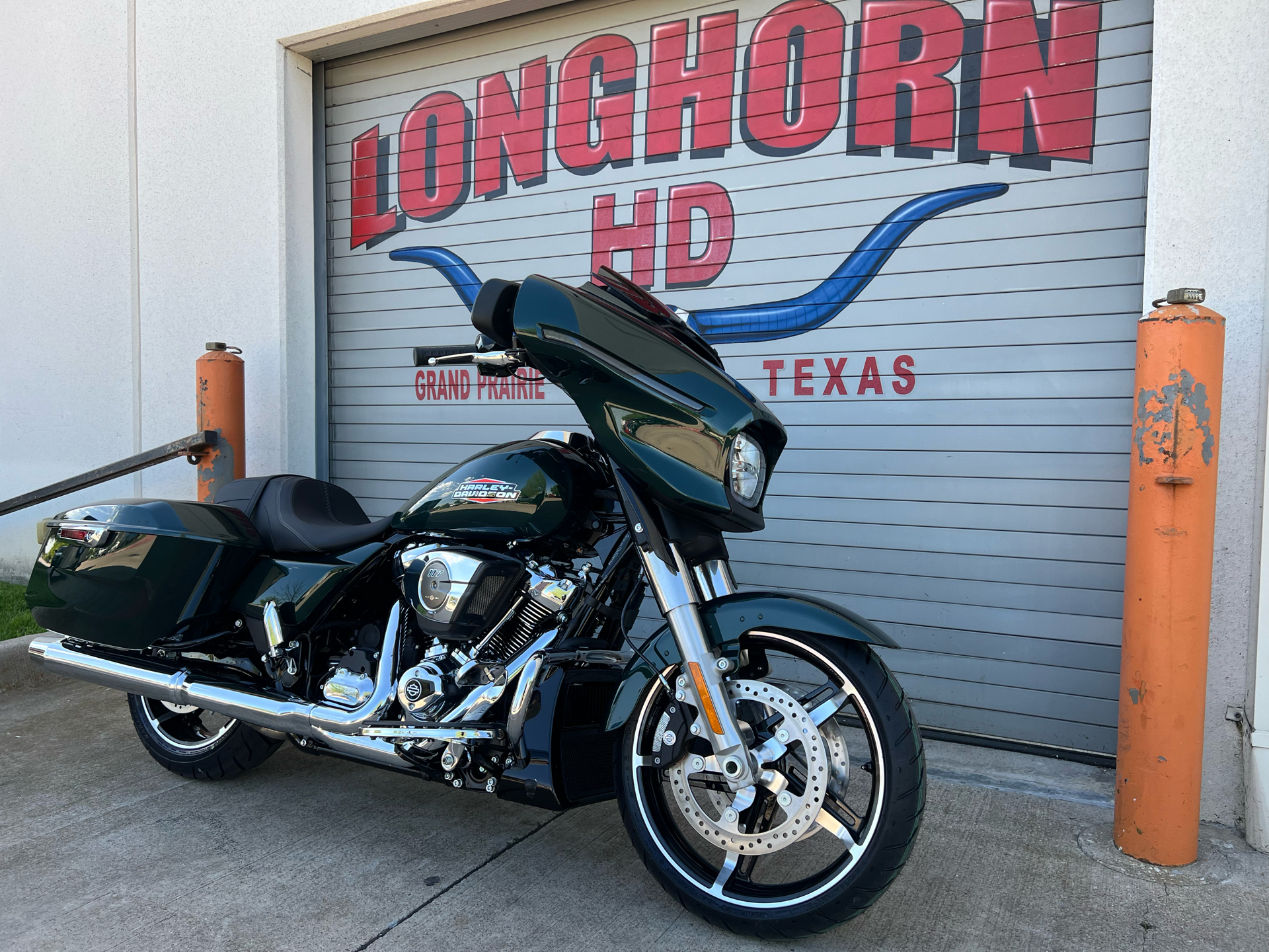 2024 Harley-Davidson Street Glide® in Grand Prairie, Texas - Photo 3