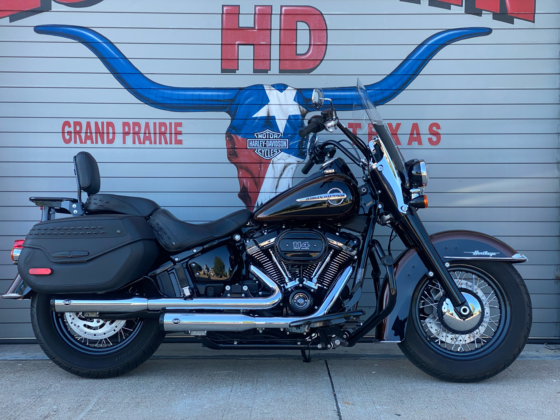 2019 Harley-Davidson Heritage Classic 114 in Grand Prairie, Texas - Photo 3