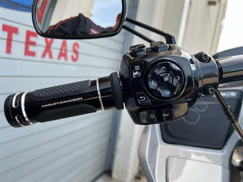2023 Harley-Davidson CVO™ Road Glide® in Grand Prairie, Texas - Photo 9