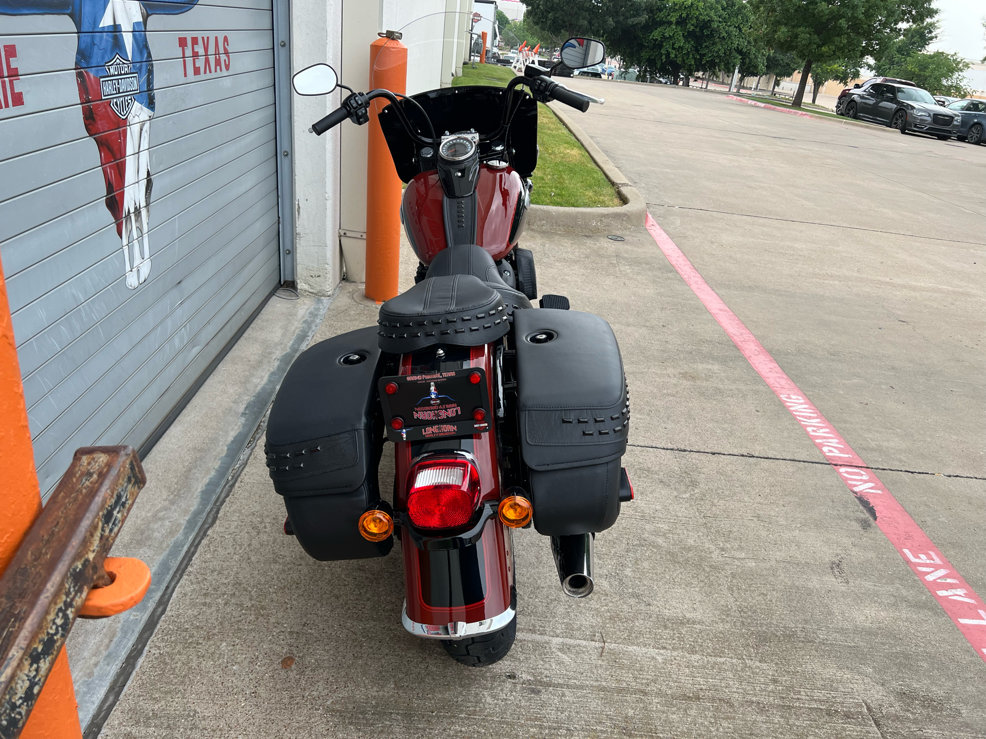 2024 Harley-Davidson Heritage Classic 114 in Grand Prairie, Texas - Photo 5