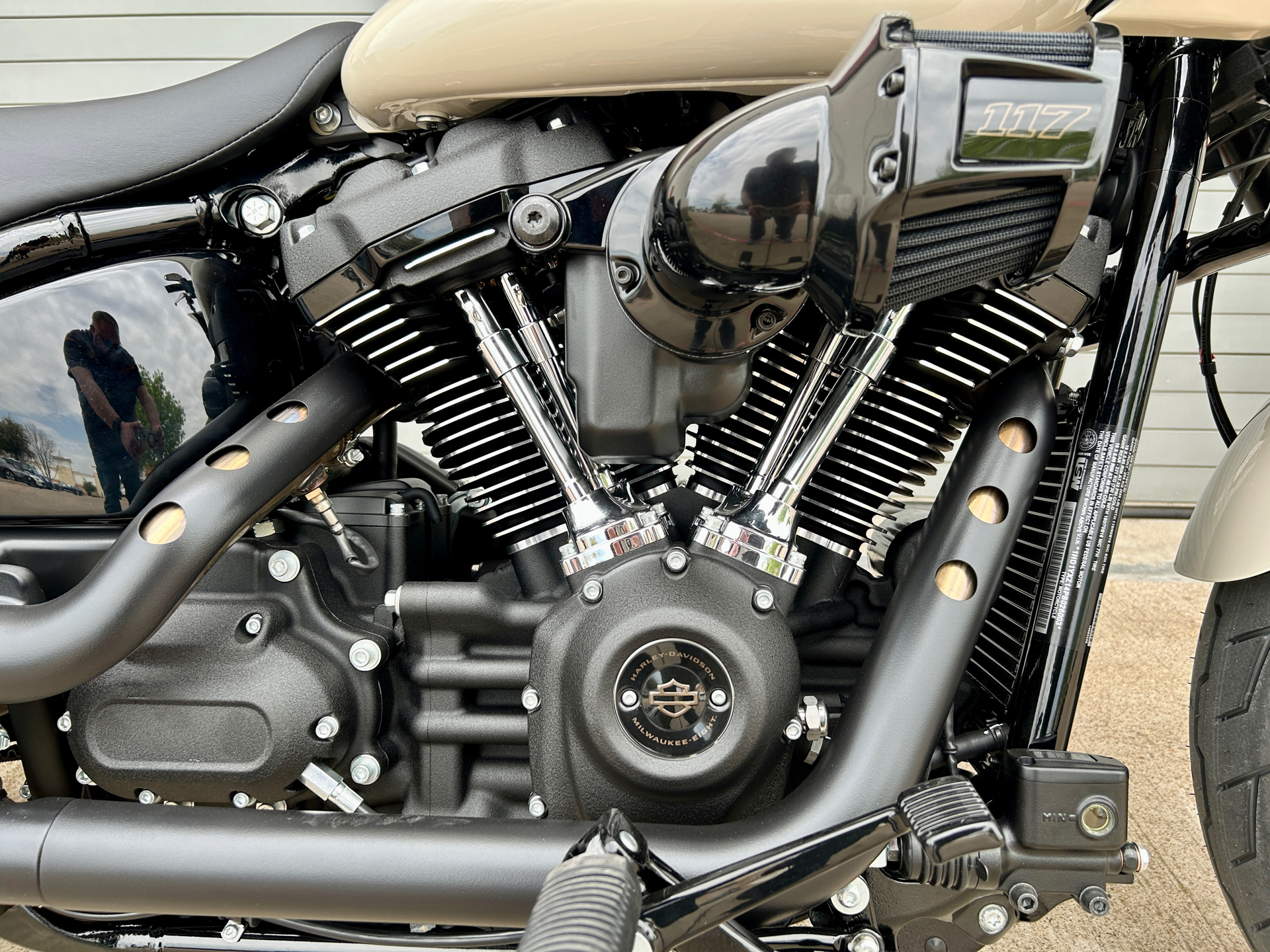2023 Harley-Davidson Low Rider® ST in Grand Prairie, Texas - Photo 5
