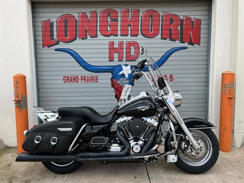 2011 Harley-Davidson Road King® Classic in Grand Prairie, Texas - Photo 1