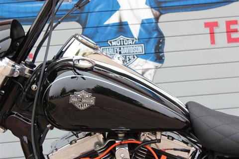 2012 Harley-Davidson Dyna® Wide Glide® in Grand Prairie, Texas - Photo 16