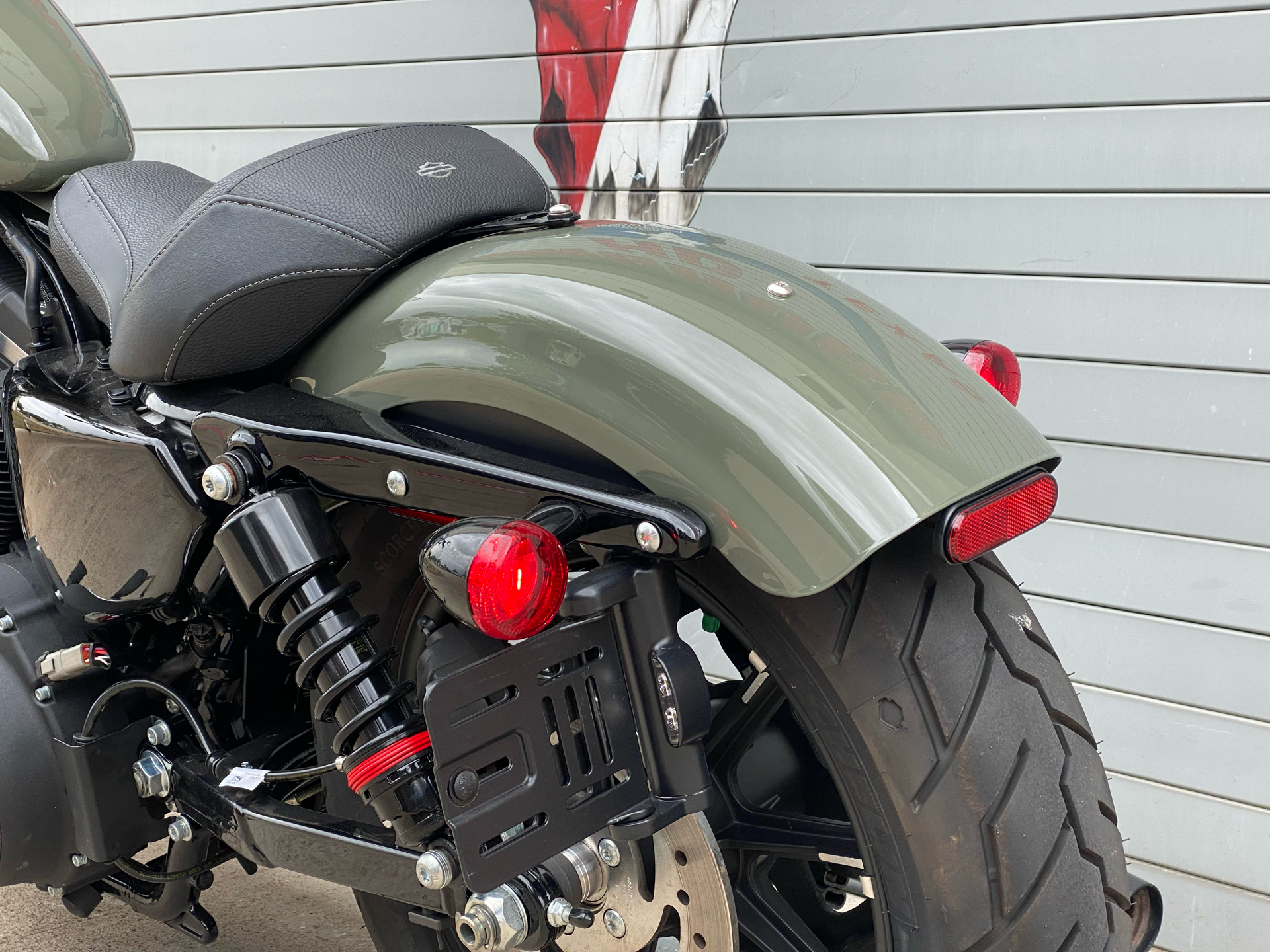 2021 Harley-Davidson Iron 883™ in Grand Prairie, Texas - Photo 18