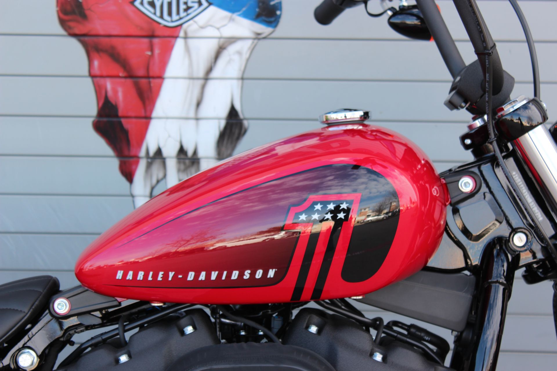 2022 Harley-Davidson Street Bob® 114 in Grand Prairie, Texas - Photo 6