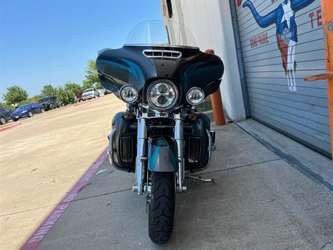2015 Harley-Davidson CVO™ Limited in Grand Prairie, Texas - Photo 4
