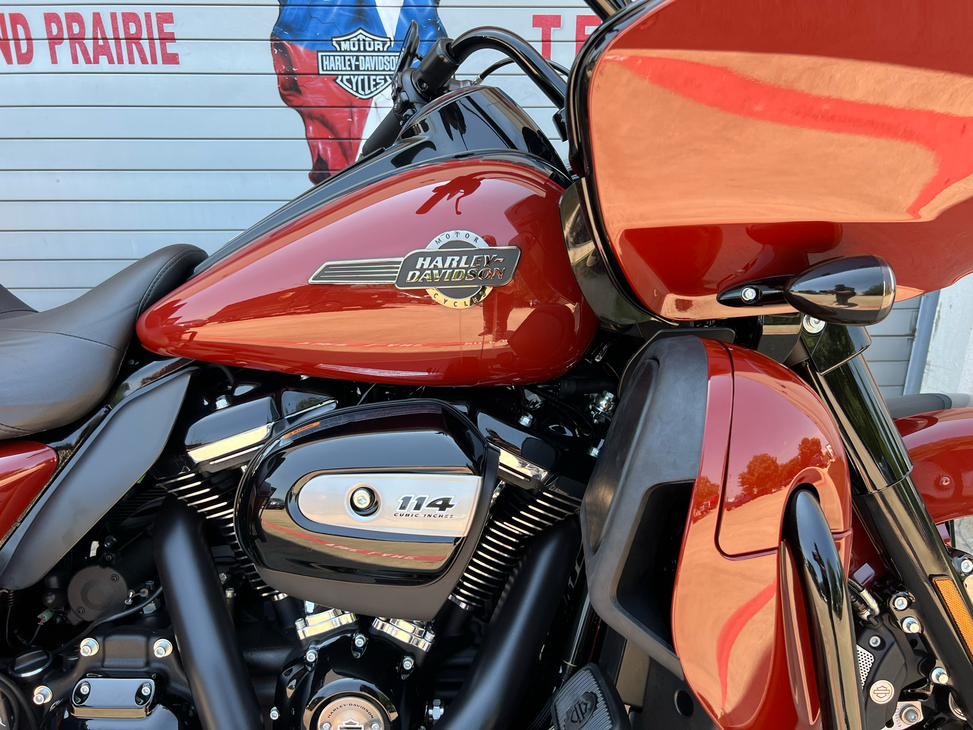 2024 Harley-Davidson Road Glide® Limited in Grand Prairie, Texas - Photo 2