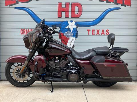 2019 Harley-Davidson CVO™ Street Glide® in Grand Prairie, Texas - Photo 10