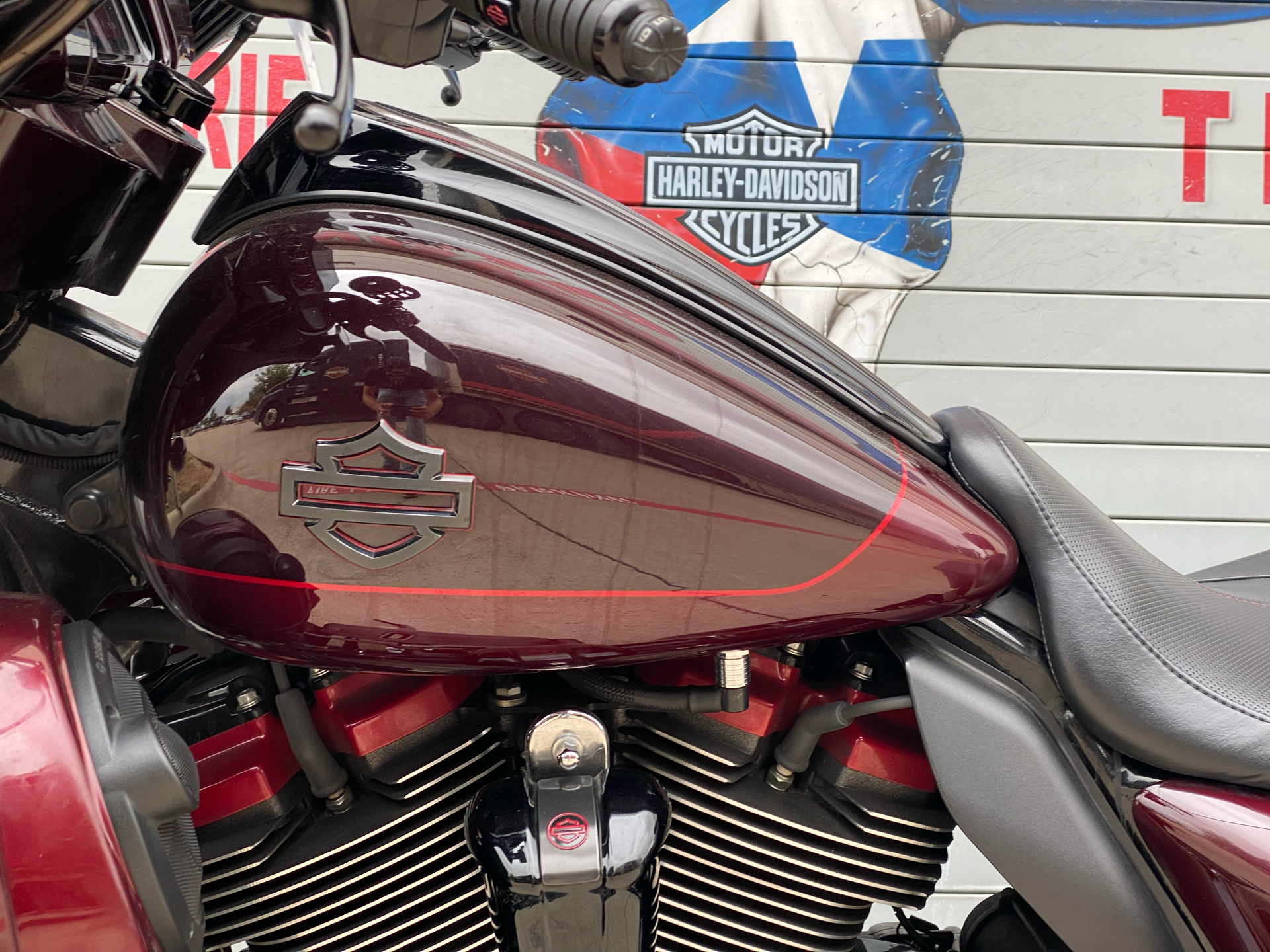 2019 Harley-Davidson CVO™ Street Glide® in Grand Prairie, Texas - Photo 13
