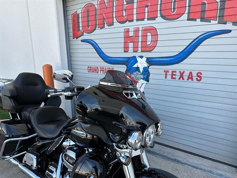 2019 Harley-Davidson Electra Glide® Ultra Classic® in Grand Prairie, Texas - Photo 2