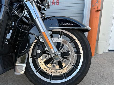 2019 Harley-Davidson Electra Glide® Ultra Classic® in Grand Prairie, Texas - Photo 3