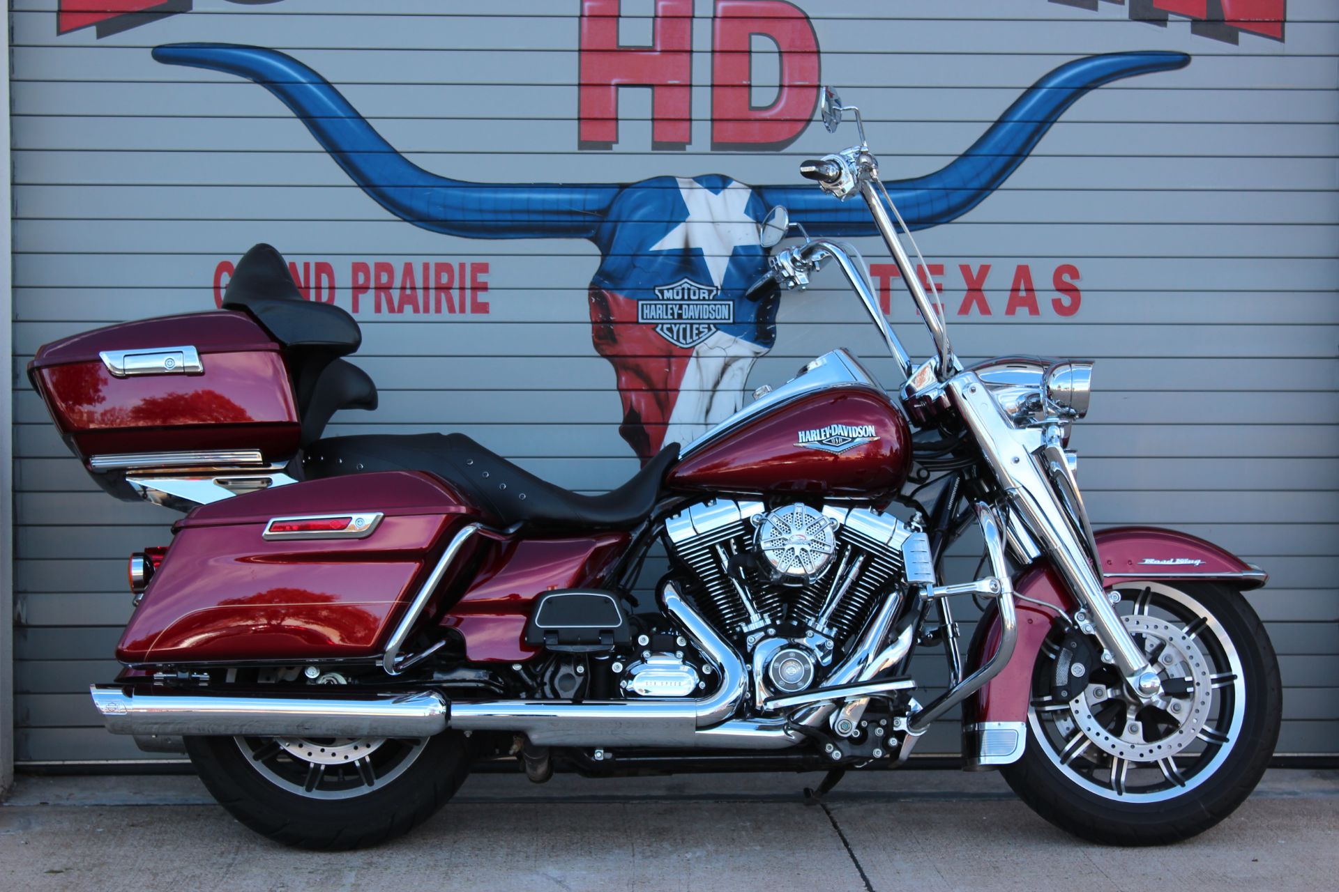 2016 Harley-Davidson Road King® in Grand Prairie, Texas - Photo 3