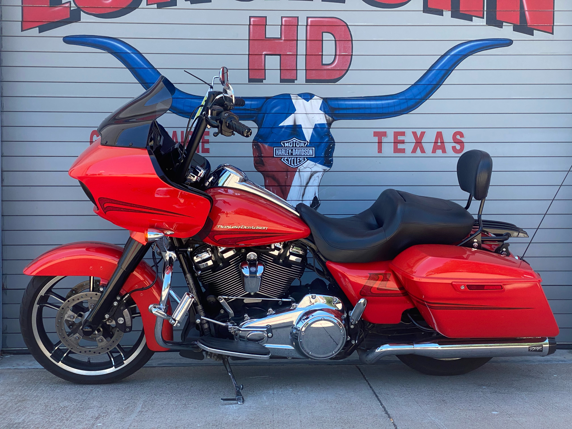 2017 Harley-Davidson Road Glide® Special in Grand Prairie, Texas - Photo 11