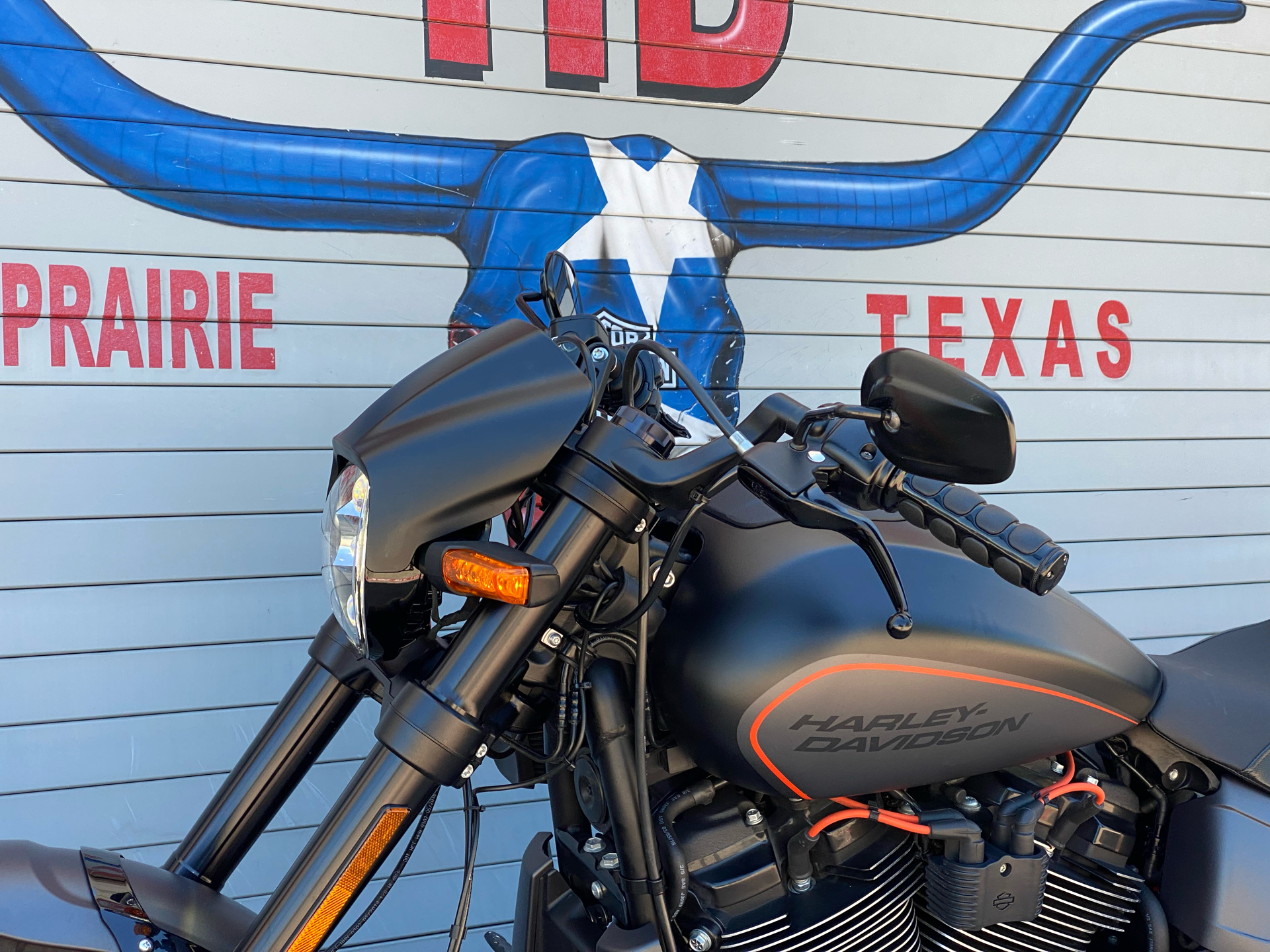 2019 Harley-Davidson FXDR™ 114 in Grand Prairie, Texas - Photo 17