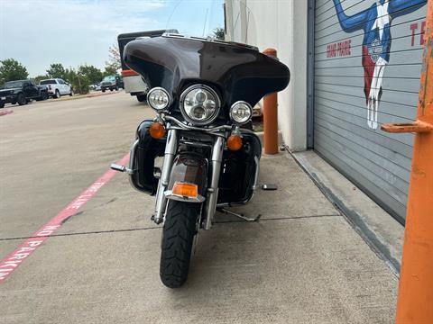 2013 Harley-Davidson Electra Glide® Ultra Limited 110th Anniversary Edition in Grand Prairie, Texas - Photo 4