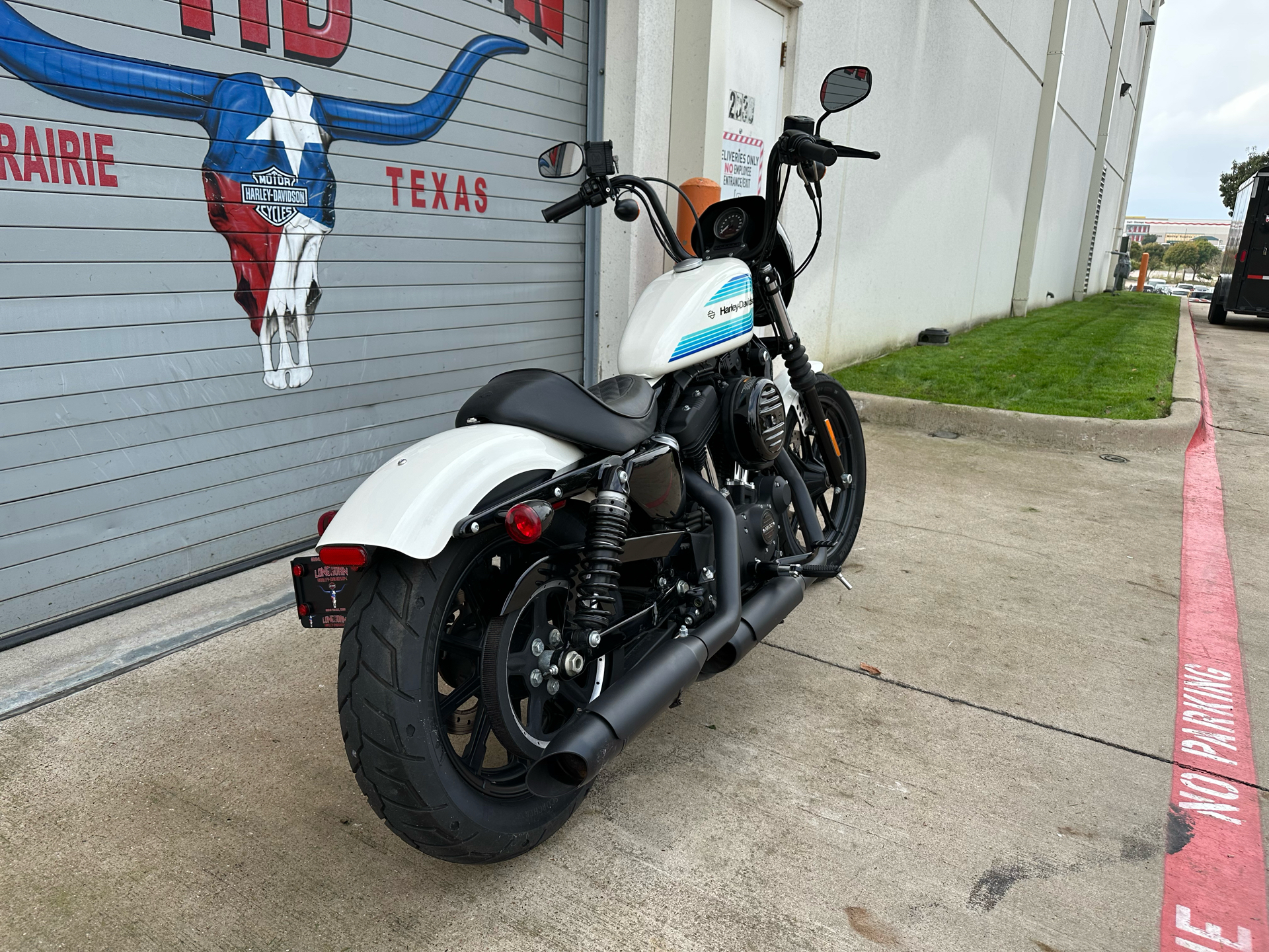 2018 Harley-Davidson Iron 1200™ in Grand Prairie, Texas - Photo 5