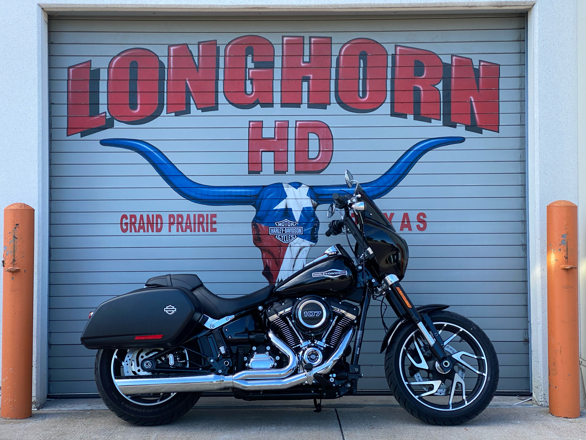 2019 Harley-Davidson Sport Glide® in Grand Prairie, Texas - Photo 1