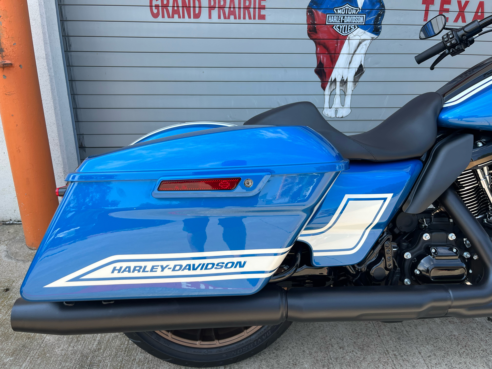 2023 Harley-Davidson Road Glide® ST in Grand Prairie, Texas - Photo 8