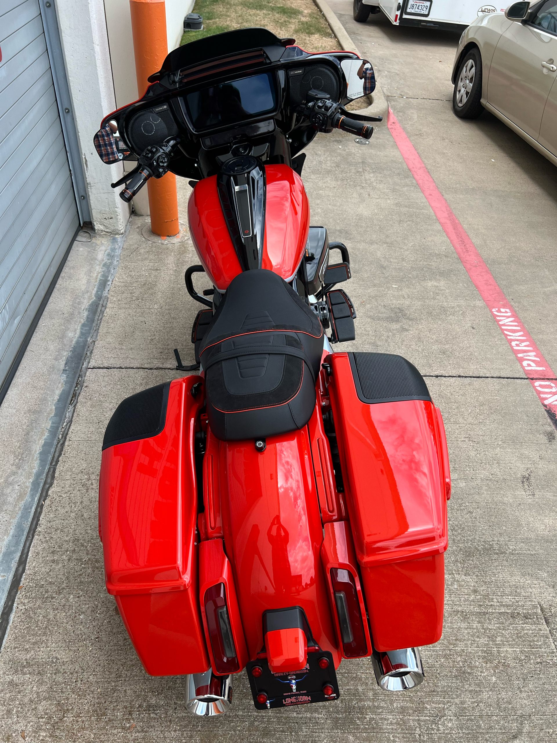 2024 Harley-Davidson CVO™ Street Glide® in Grand Prairie, Texas - Photo 9