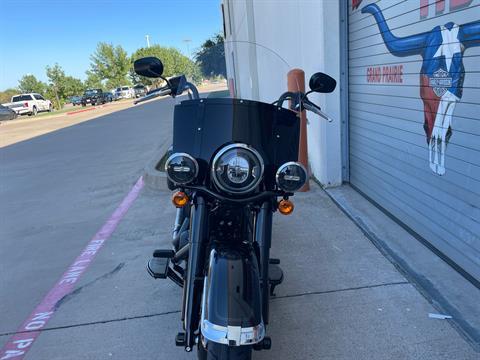 2022 Harley-Davidson Heritage Classic 114 in Grand Prairie, Texas - Photo 5