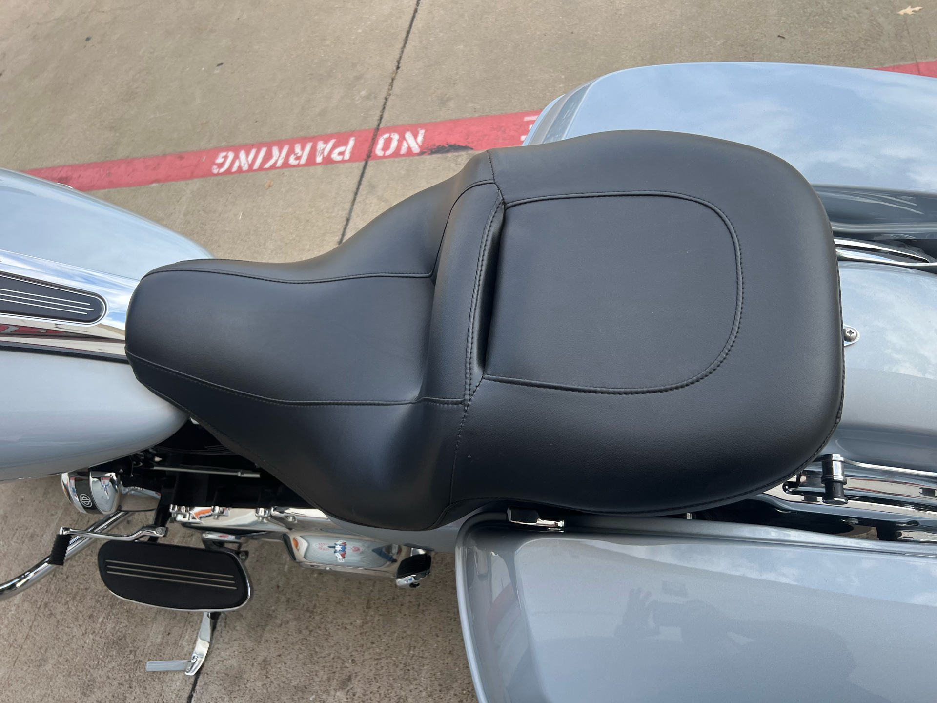 2023 Harley-Davidson Street Glide® in Grand Prairie, Texas - Photo 8