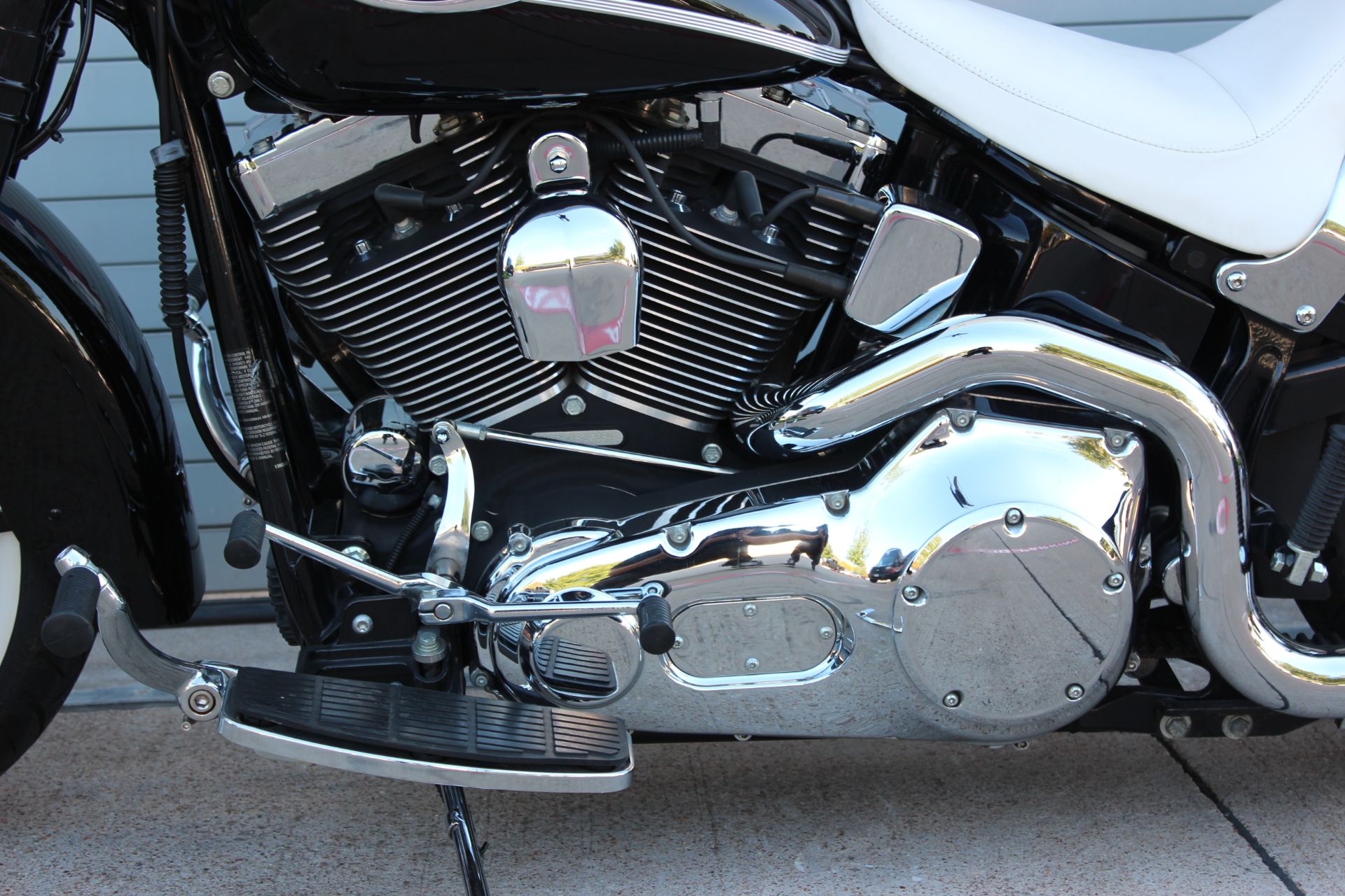2005 Harley-Davidson FLSTSC/FLSTSCI Softail® Springer® Classic in Grand Prairie, Texas - Photo 18