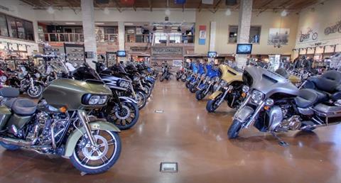 2005 Harley-Davidson FLSTSC/FLSTSCI Softail® Springer® Classic in Grand Prairie, Texas - Photo 17