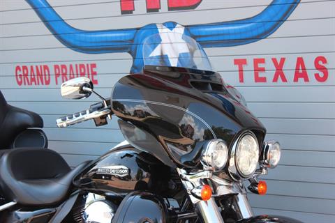 2015 Harley-Davidson Electra Glide® Ultra Classic® Low in Grand Prairie, Texas - Photo 2