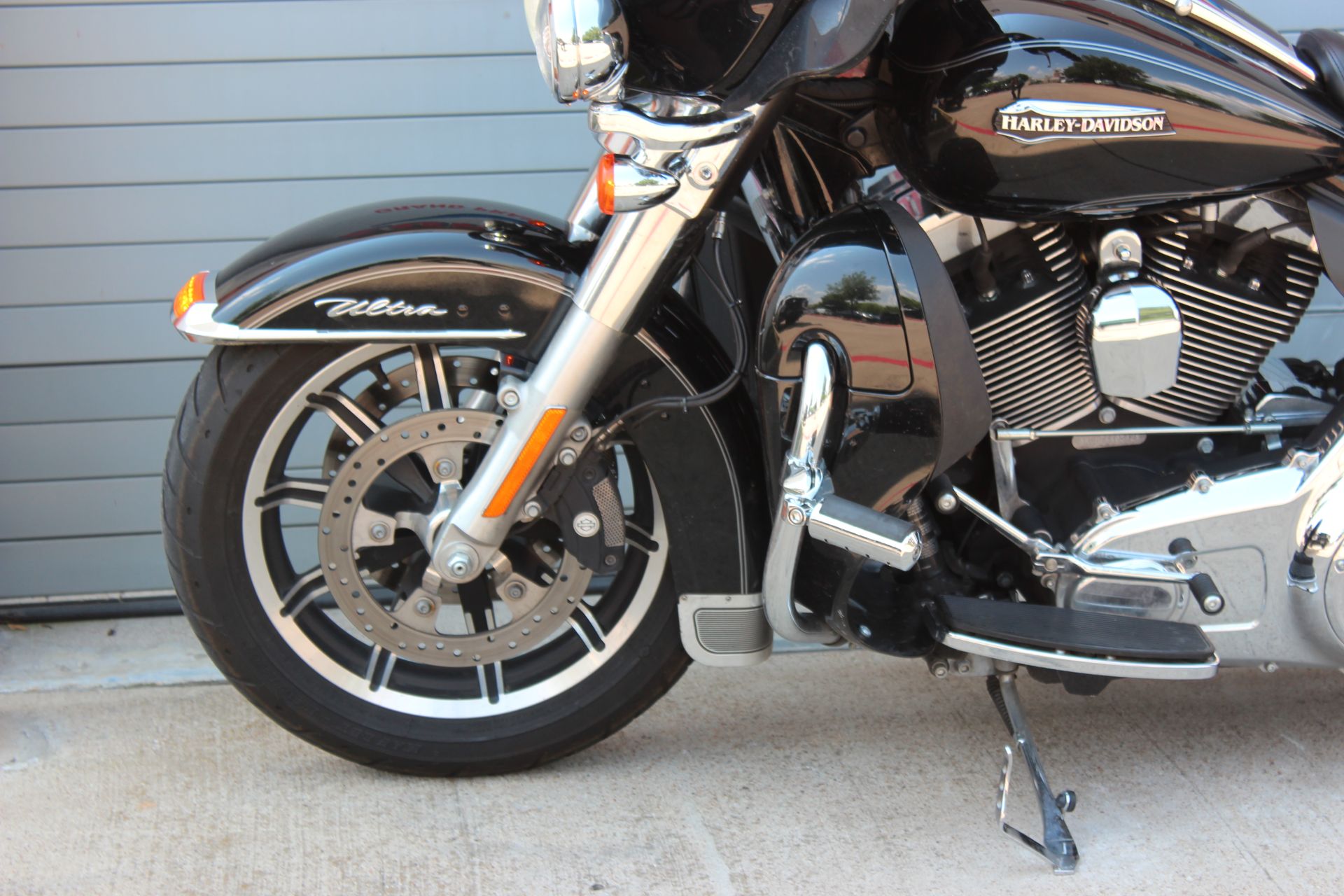 2015 Harley-Davidson Electra Glide® Ultra Classic® Low in Grand Prairie, Texas - Photo 16