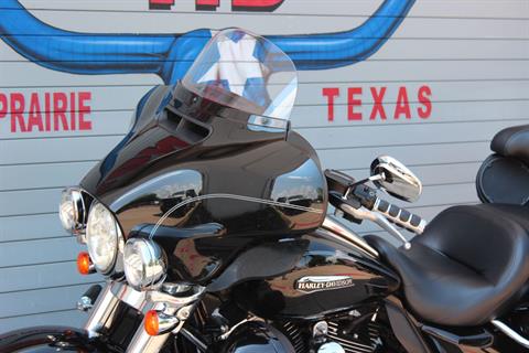 2015 Harley-Davidson Electra Glide® Ultra Classic® Low in Grand Prairie, Texas - Photo 18