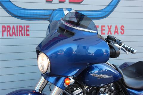 2017 Harley-Davidson Street Glide® Special in Grand Prairie, Texas - Photo 15
