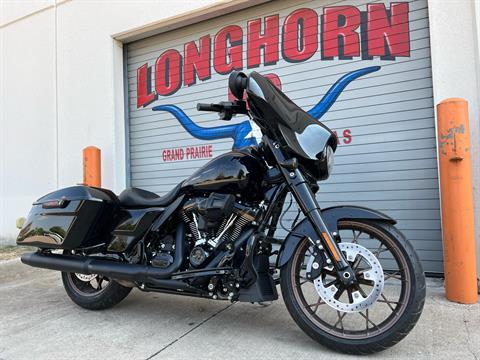 2022 Harley-Davidson Street Glide® ST in Grand Prairie, Texas - Photo 3