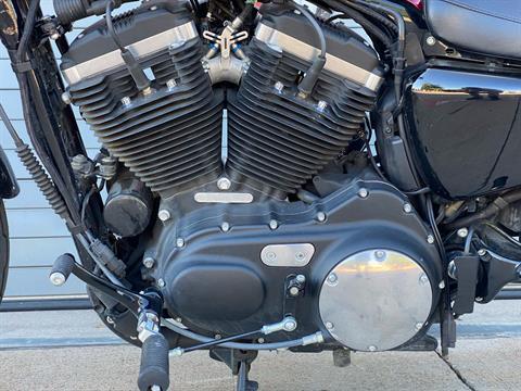 2017 Harley-Davidson Iron 883™ in Grand Prairie, Texas - Photo 6