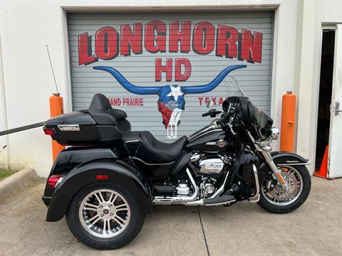 2024 Harley-Davidson Tri Glide® Ultra in Grand Prairie, Texas - Photo 1