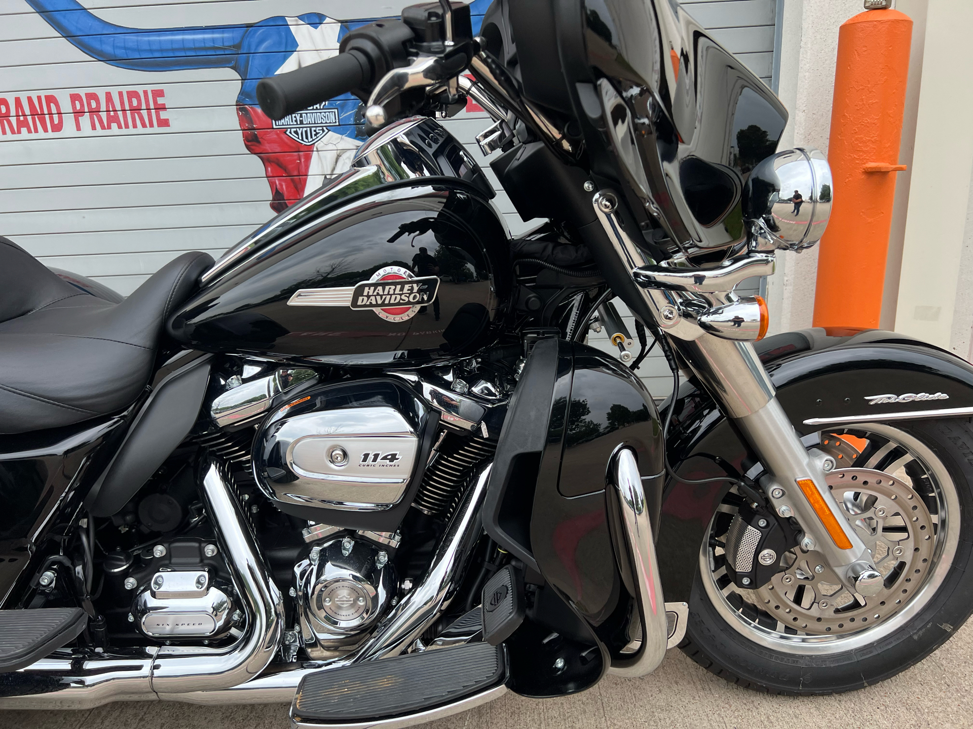 2024 Harley-Davidson Tri Glide® Ultra in Grand Prairie, Texas - Photo 2