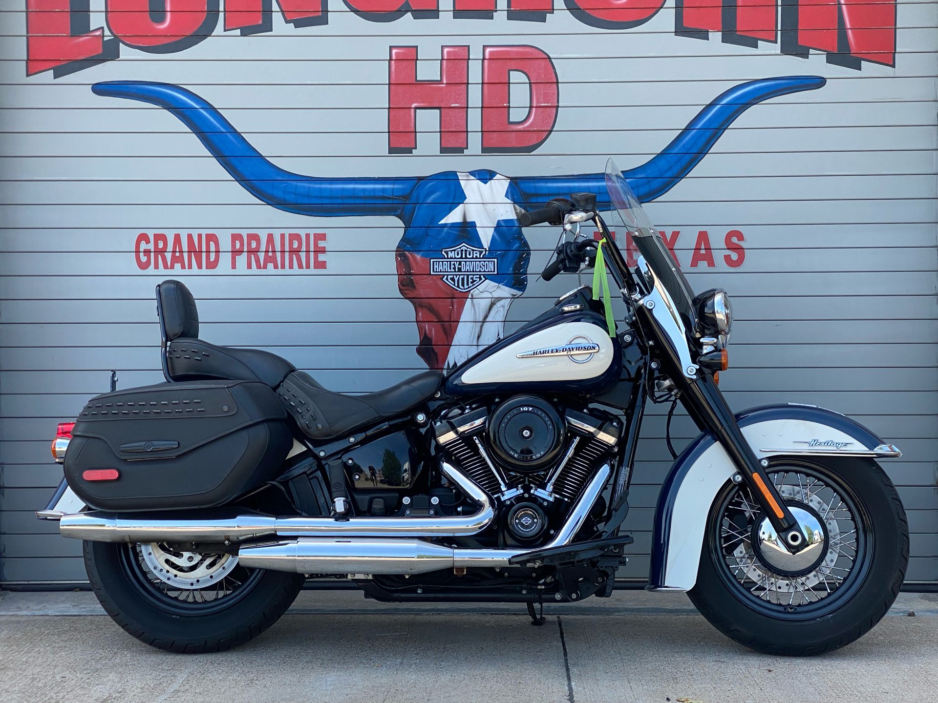 2019 Harley-Davidson Heritage Classic 107 in Grand Prairie, Texas - Photo 3