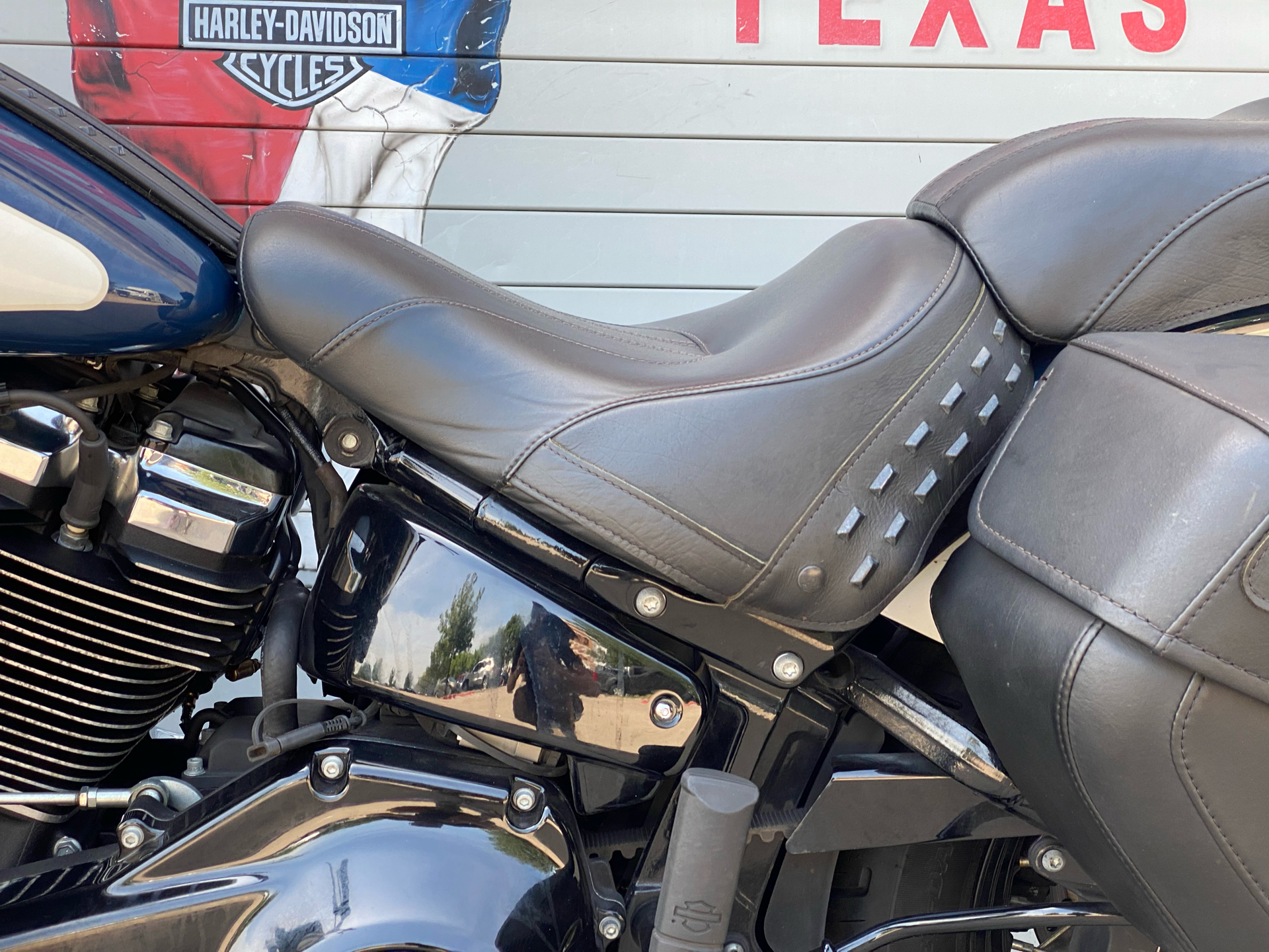 2019 Harley-Davidson Heritage Classic 107 in Grand Prairie, Texas - Photo 16