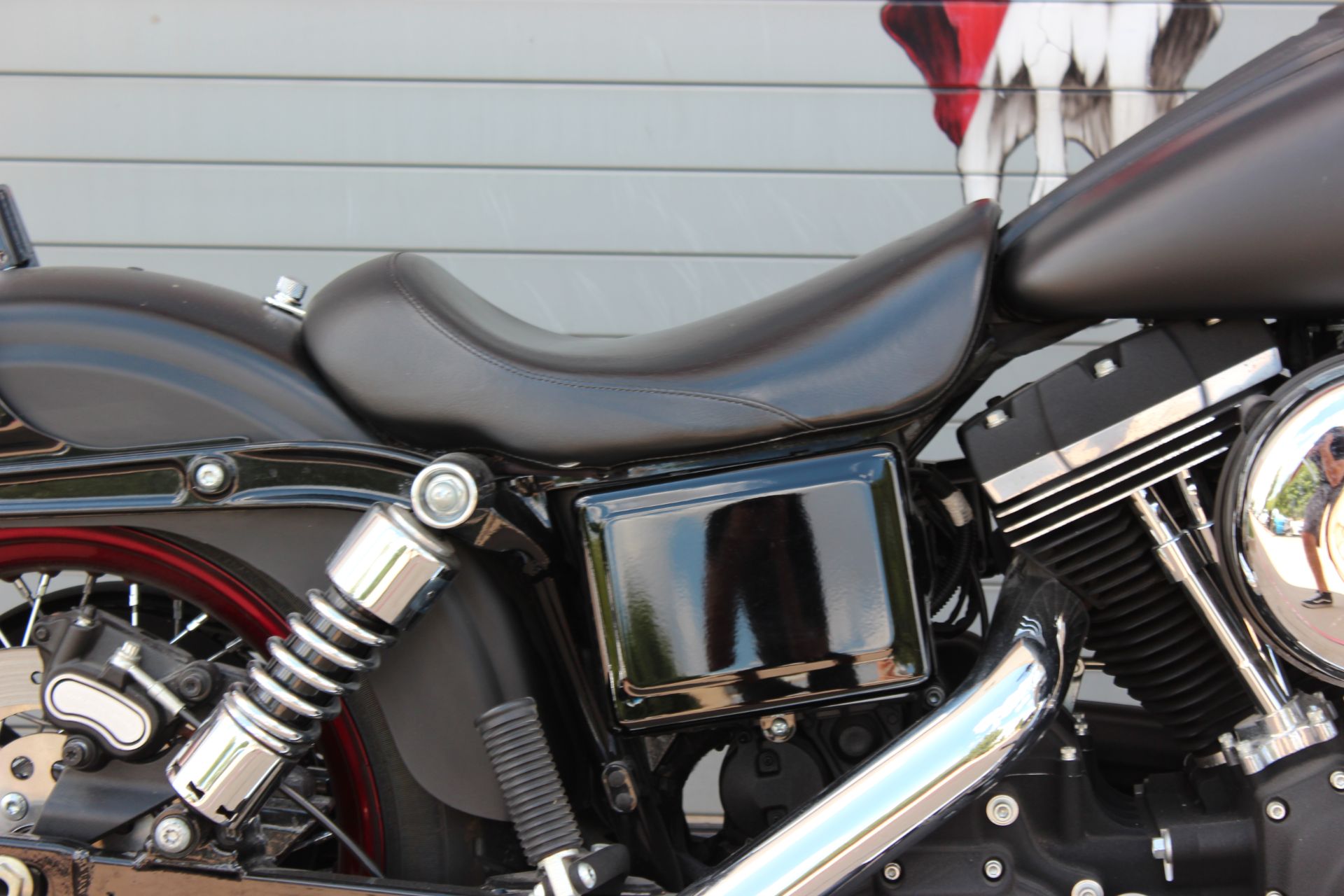 2013 Harley-Davidson Dyna® Street Bob® in Grand Prairie, Texas - Photo 8