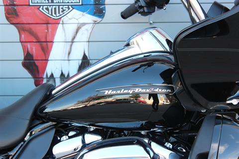 2019 Harley-Davidson Road Glide® Ultra in Grand Prairie, Texas - Photo 6
