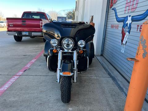 2018 Harley-Davidson Tri Glide® Ultra in Grand Prairie, Texas - Photo 4