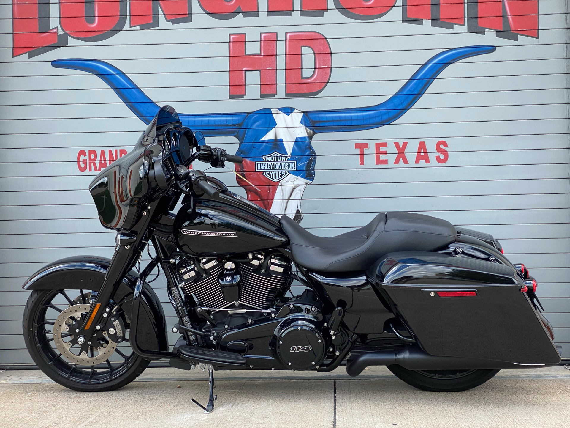 2019 Harley-Davidson Street Glide® Special in Grand Prairie, Texas - Photo 11