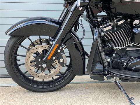 2019 Harley-Davidson Street Glide® Special in Grand Prairie, Texas - Photo 12