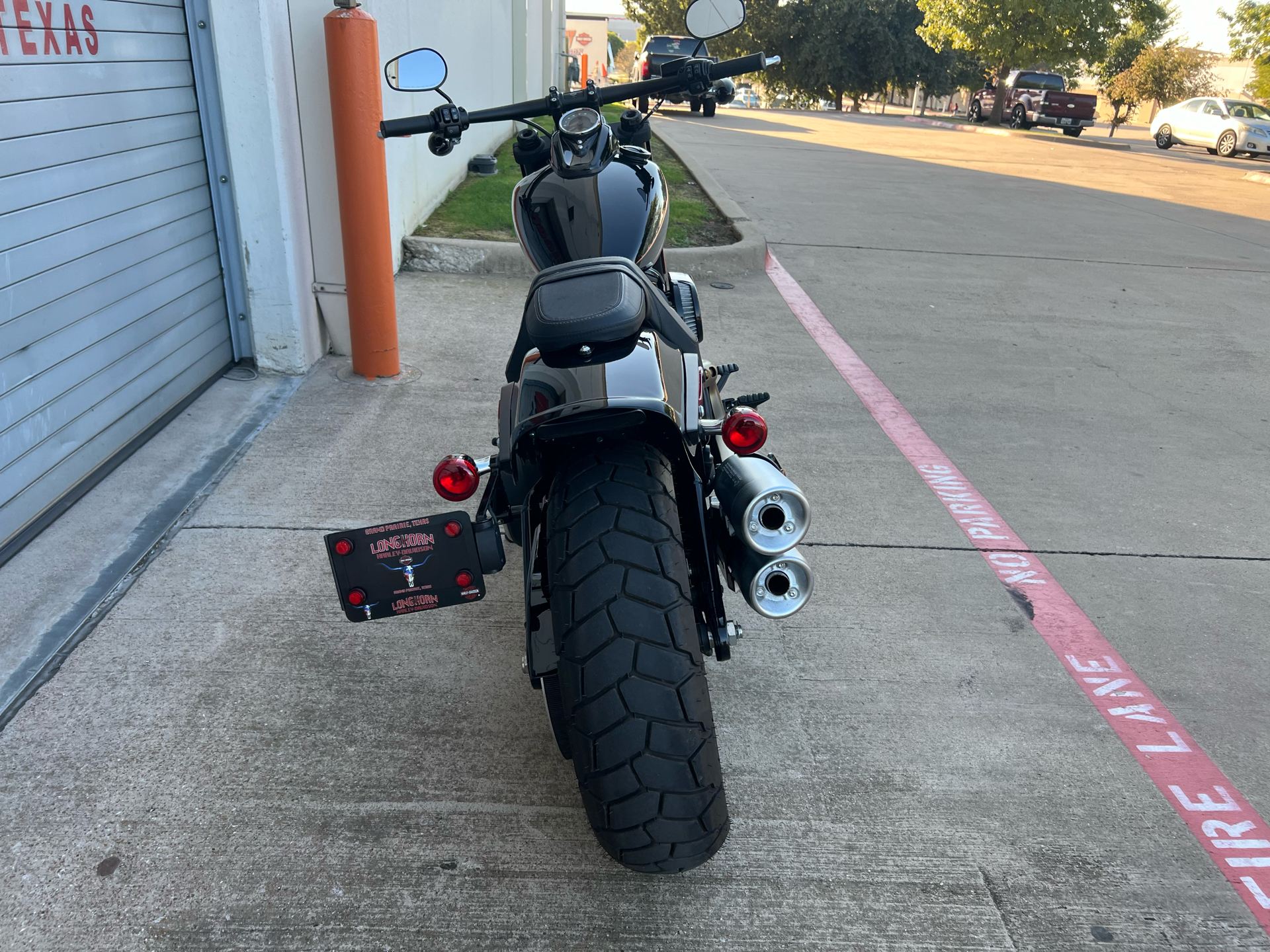 2022 Harley-Davidson Fat Bob® 114 in Grand Prairie, Texas - Photo 5