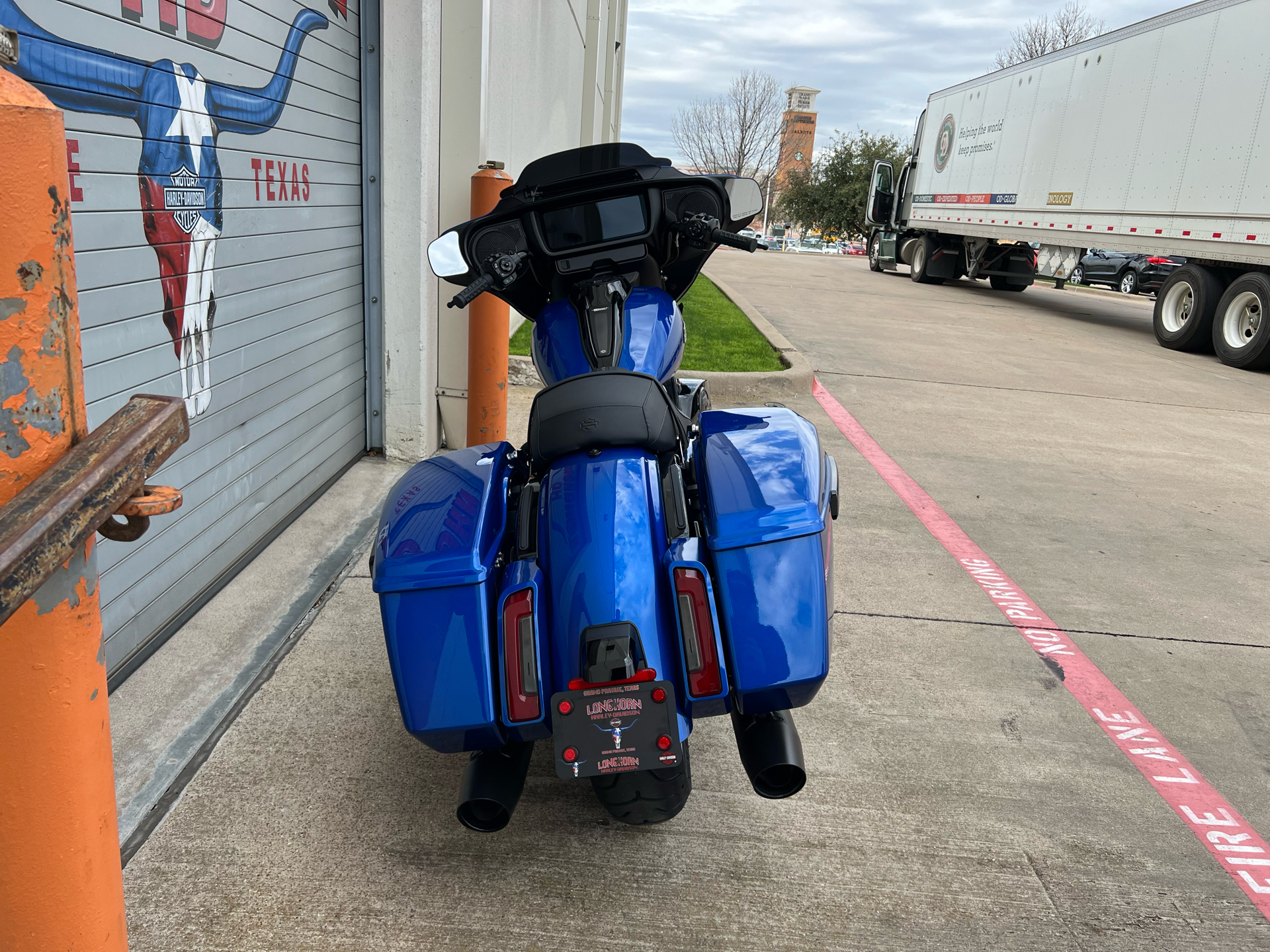 2024 Harley-Davidson Street Glide® in Grand Prairie, Texas - Photo 5