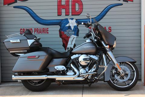 2016 Harley-Davidson Street Glide® Special in Grand Prairie, Texas - Photo 3