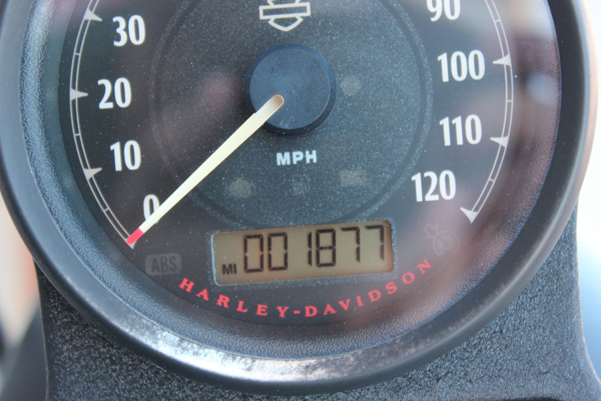 2020 Harley-Davidson Iron 883™ in Grand Prairie, Texas - Photo 12