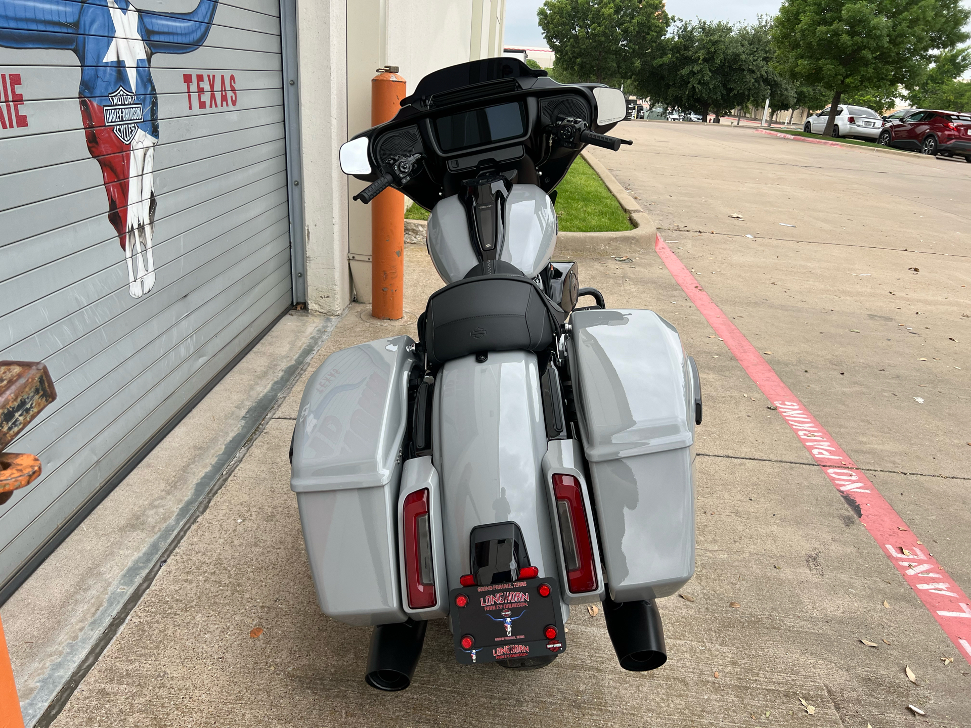 2024 Harley-Davidson Street Glide® in Grand Prairie, Texas - Photo 5