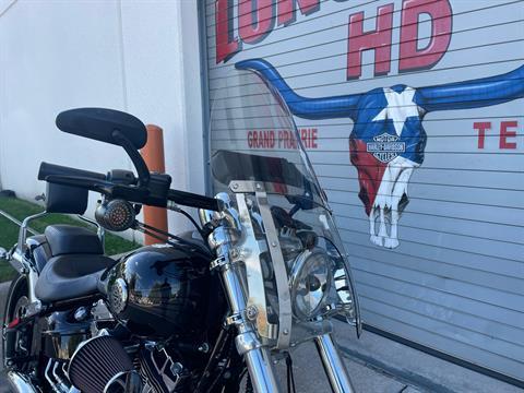 2014 Harley-Davidson Breakout® in Grand Prairie, Texas - Photo 2